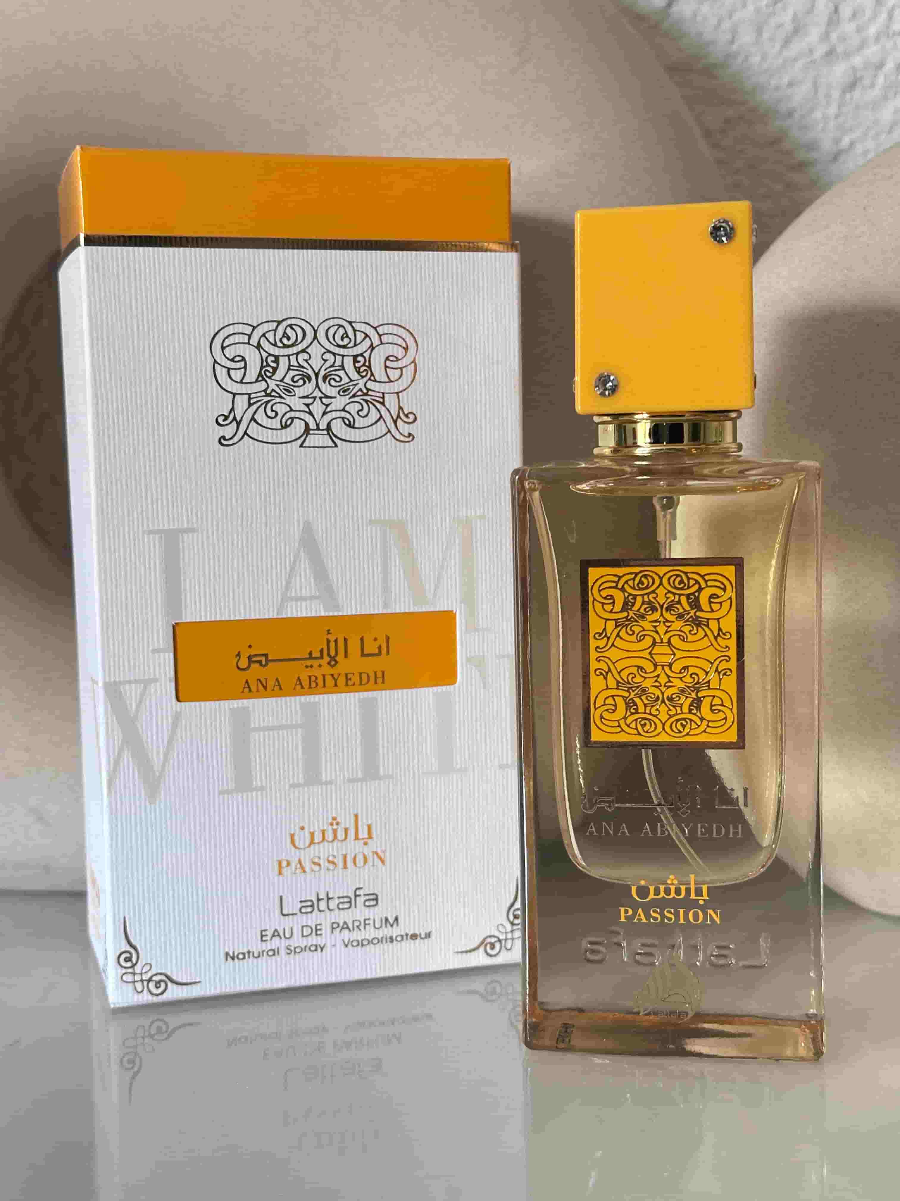 Parfum Dubaï moderne Ana Abiyedh Passion vanille et ambrofix