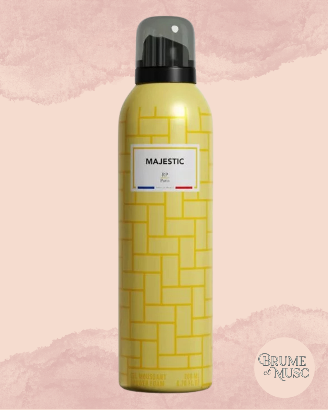Flacon de gel douche moussant Majestic par RP Paris, mousse onctueuse aux notes de bois de cèdre, ambre et épices