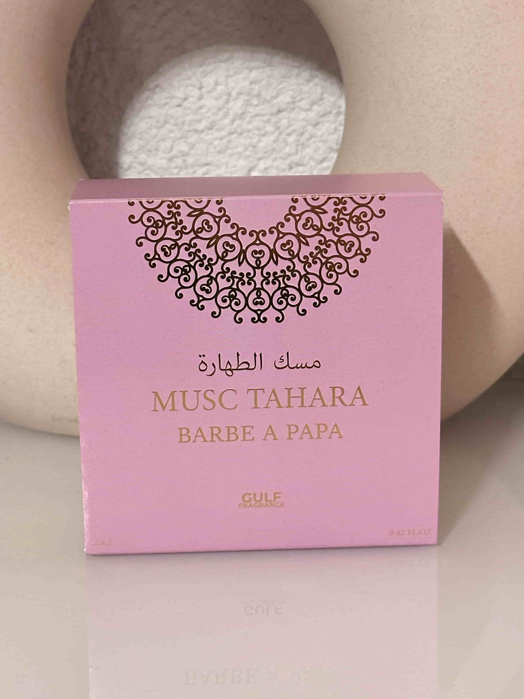 Flacon de Musc Tahara aromatisé Barbe à Papa, texture crémeuse blanche, notes de sucre et caramel.