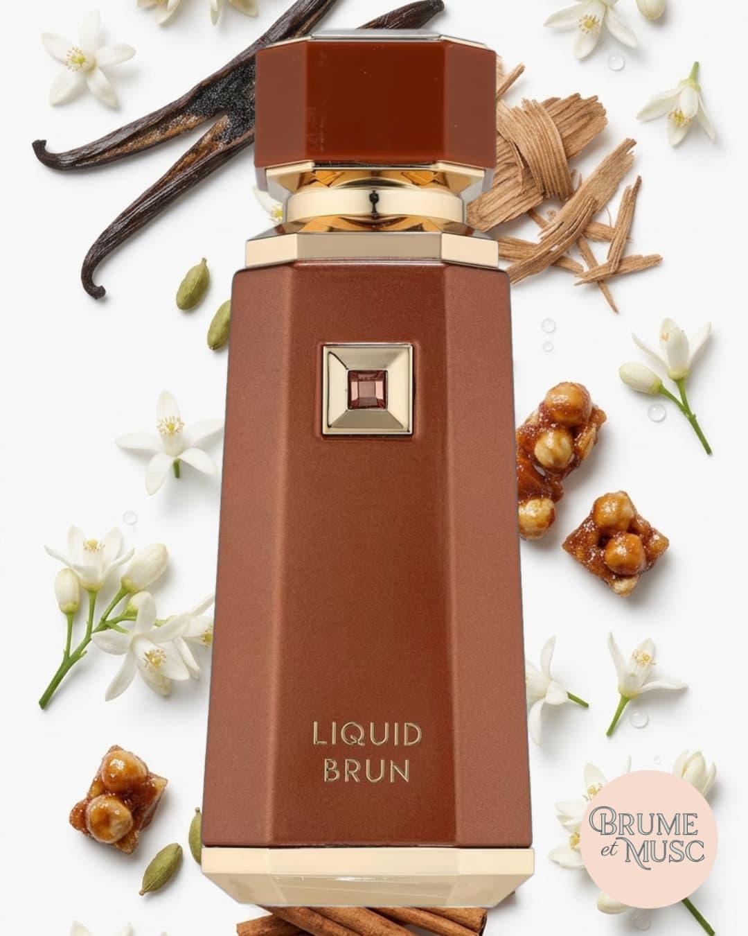 Ingrédients du parfum Liquid Brun : bâtons de cannelle, vanille bourbon et éclats de praline