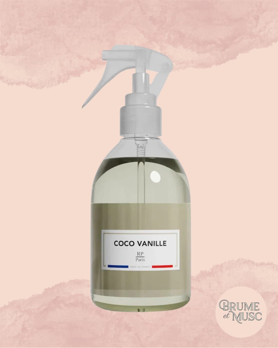 Spray textile RP Paris senteur Coco Vanille, parfum pour linge et maison aux notes exotiques.